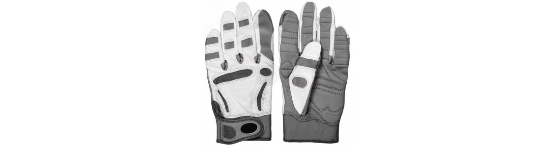 SPORTS GLOVES